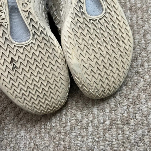 Nike Cosmic Unity DA6725-100 Men's Natural Gray Basketball Sneaker Shoes WH165 - Picture 4 of 14